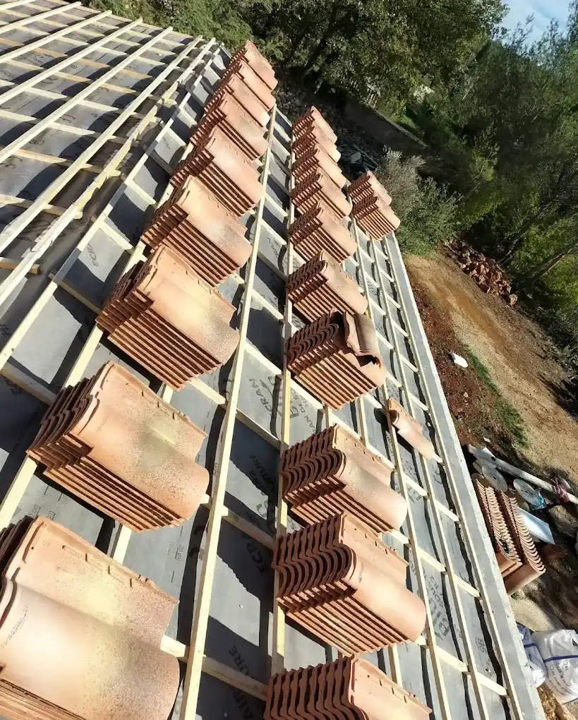 Finition de nos travaux pour rendre étanche un toit (1)